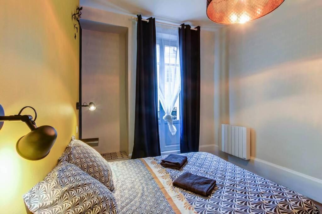 Le Dormeur Du Val - Topdestination Dijon - Centre Ville - Classe 3 Etoiles Exteriör bild